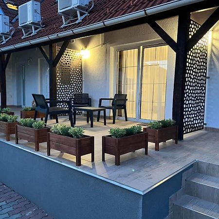 Lux Apartman Buek Экстерьер фото